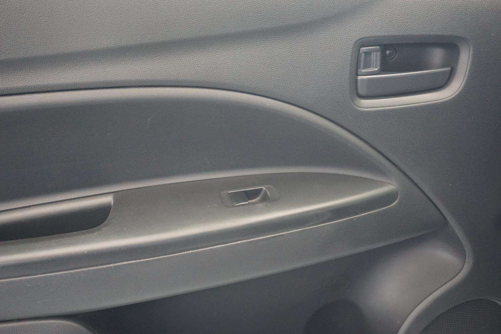 Fahrzeugbild eines Mitsubishi Space Star