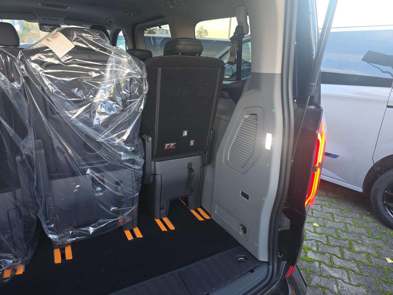 Fahrzeugbild eines Ford Tourneo Custom