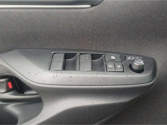 Fahrzeugbild eines Mazda Mazda2 Hybrid