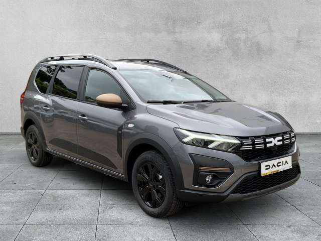 Fahrzeugbild eines Dacia Jogger