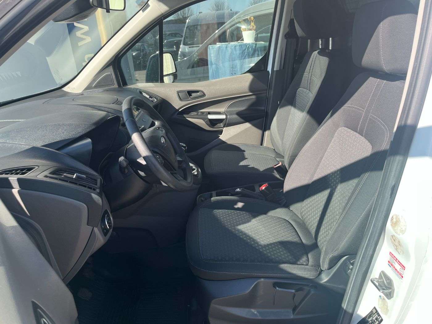 Fahrzeugbild eines Ford Transit Connect