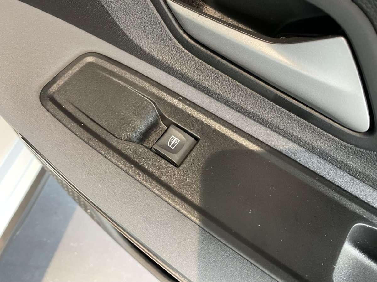 Fahrzeugbild eines Dacia Jogger