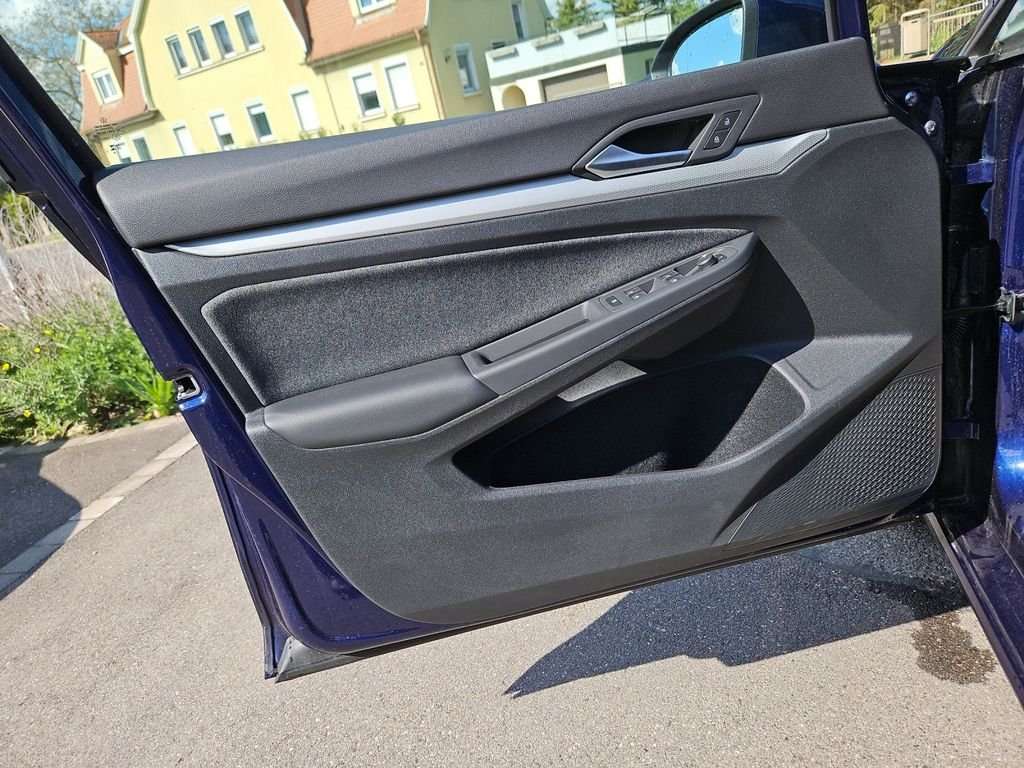 Fahrzeugbild eines Volkswagen Golf