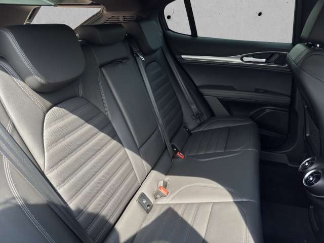 Fahrzeugbild eines Alfa Romeo Stelvio