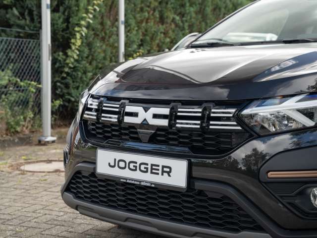 Fahrzeugbild eines Dacia Jogger