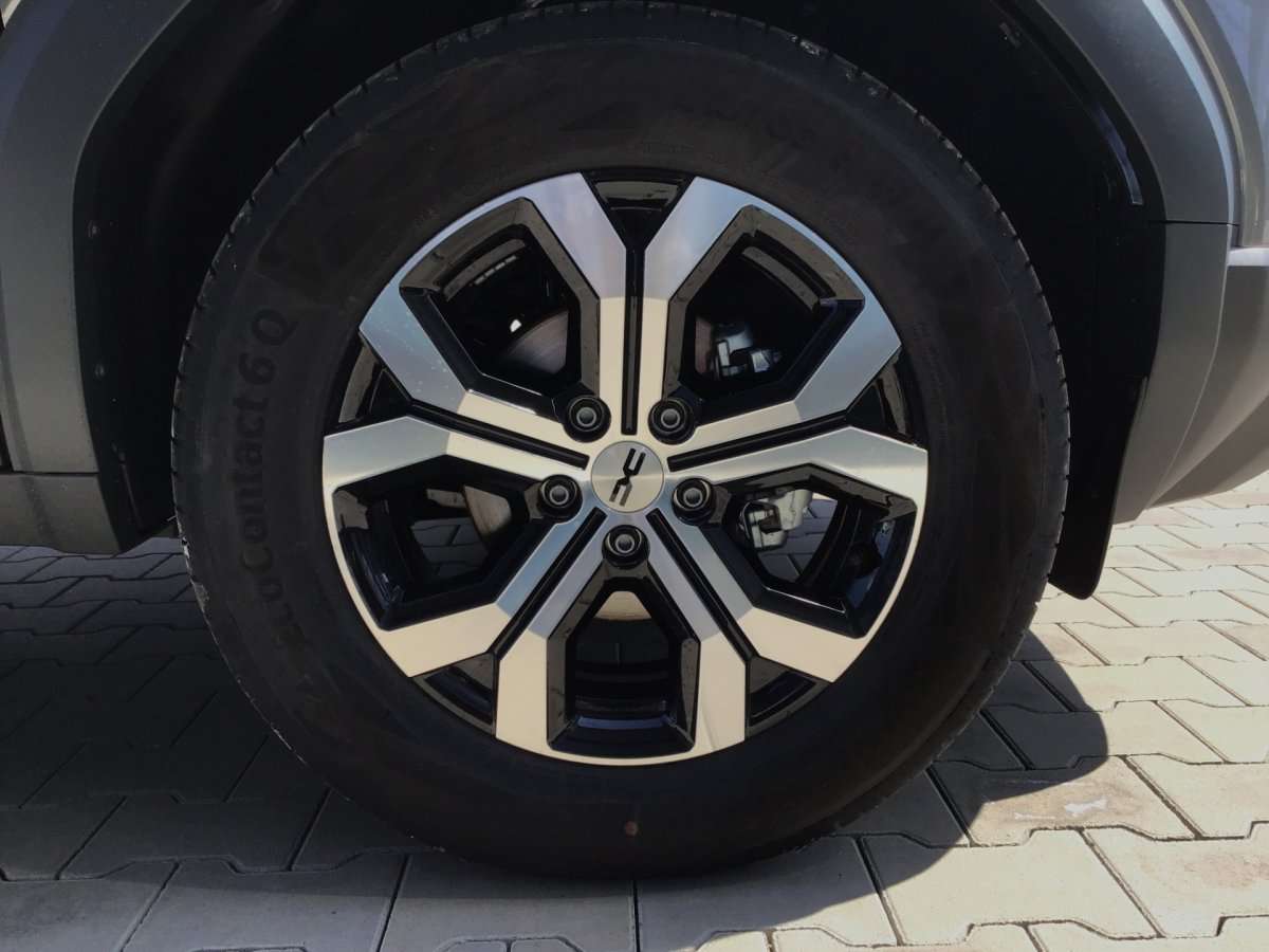 Fahrzeugbild eines Dacia Duster