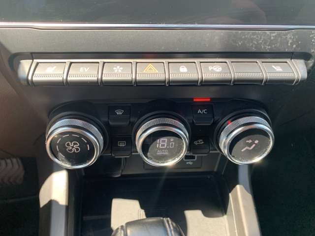 Fahrzeugbild eines Renault Arkana