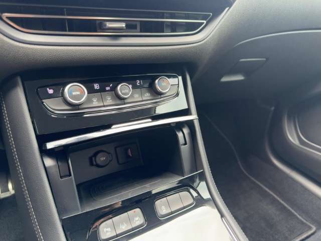 Fahrzeugbild eines Opel Grandland X