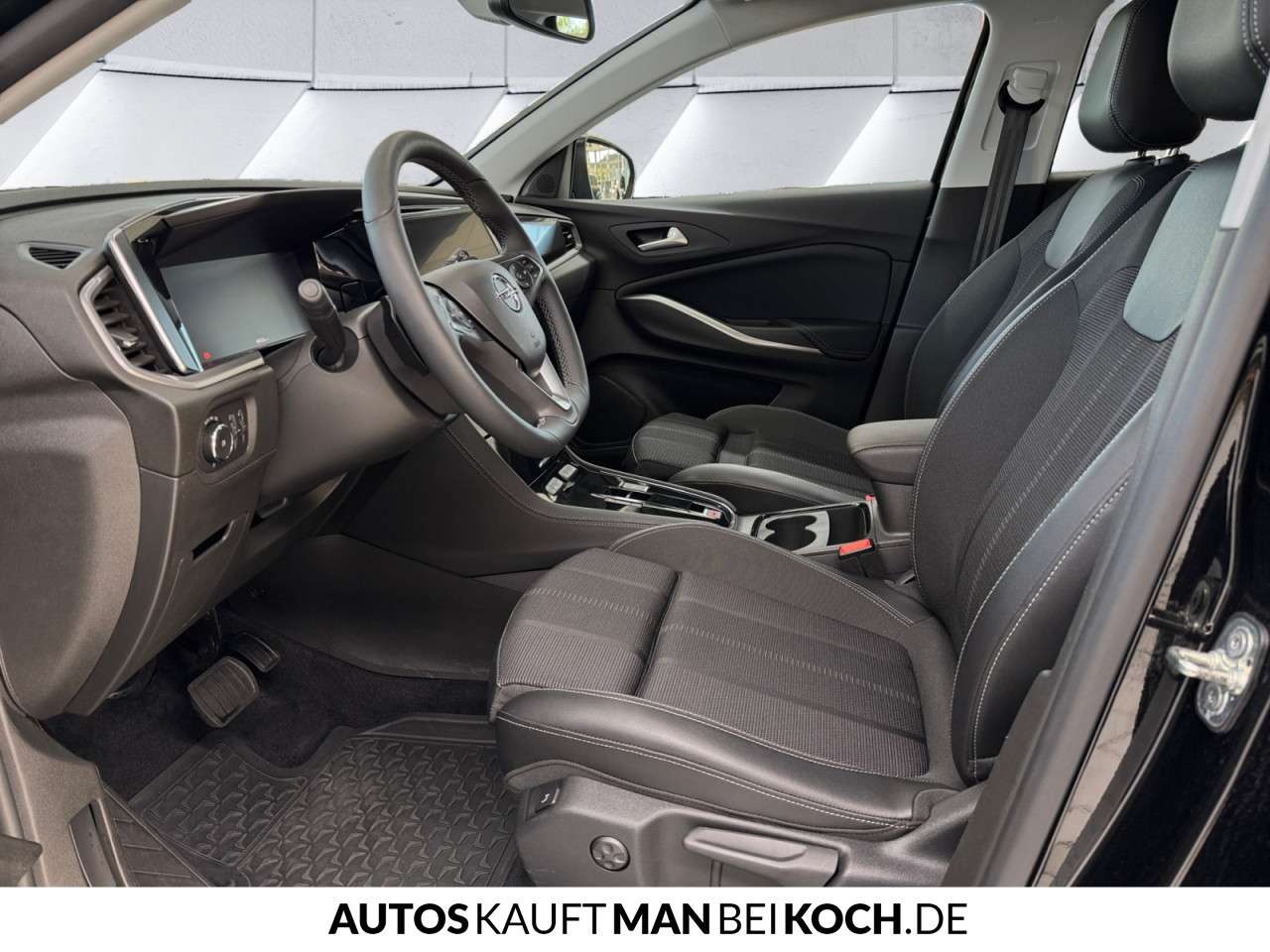 Fahrzeugbild eines Opel Grandland X