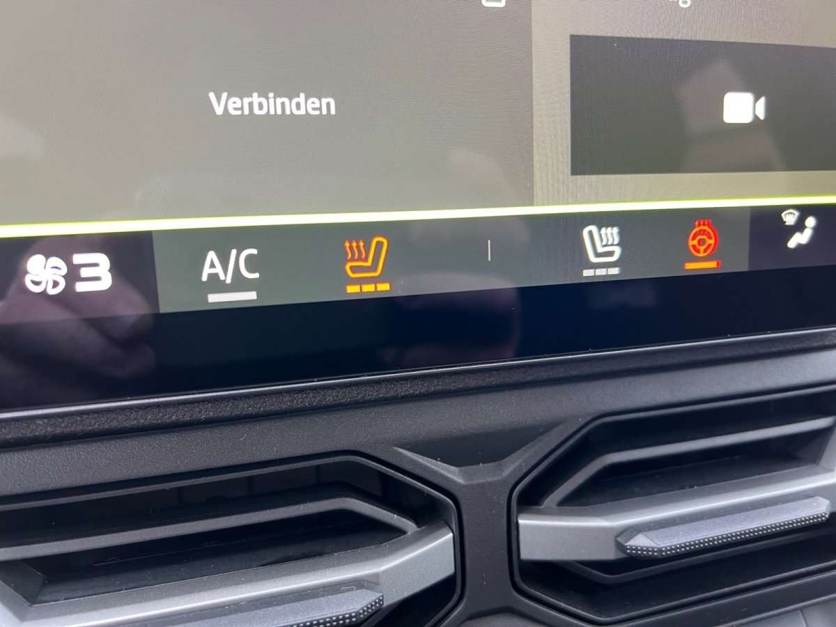 Fahrzeugbild eines Dacia Duster