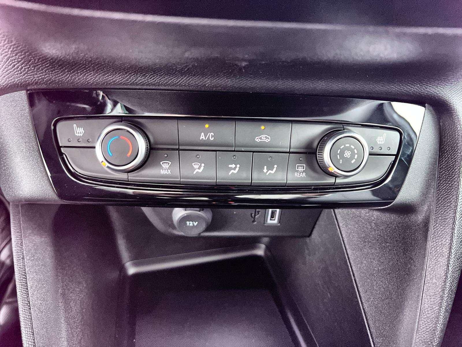 Fahrzeugbild eines Opel Corsa