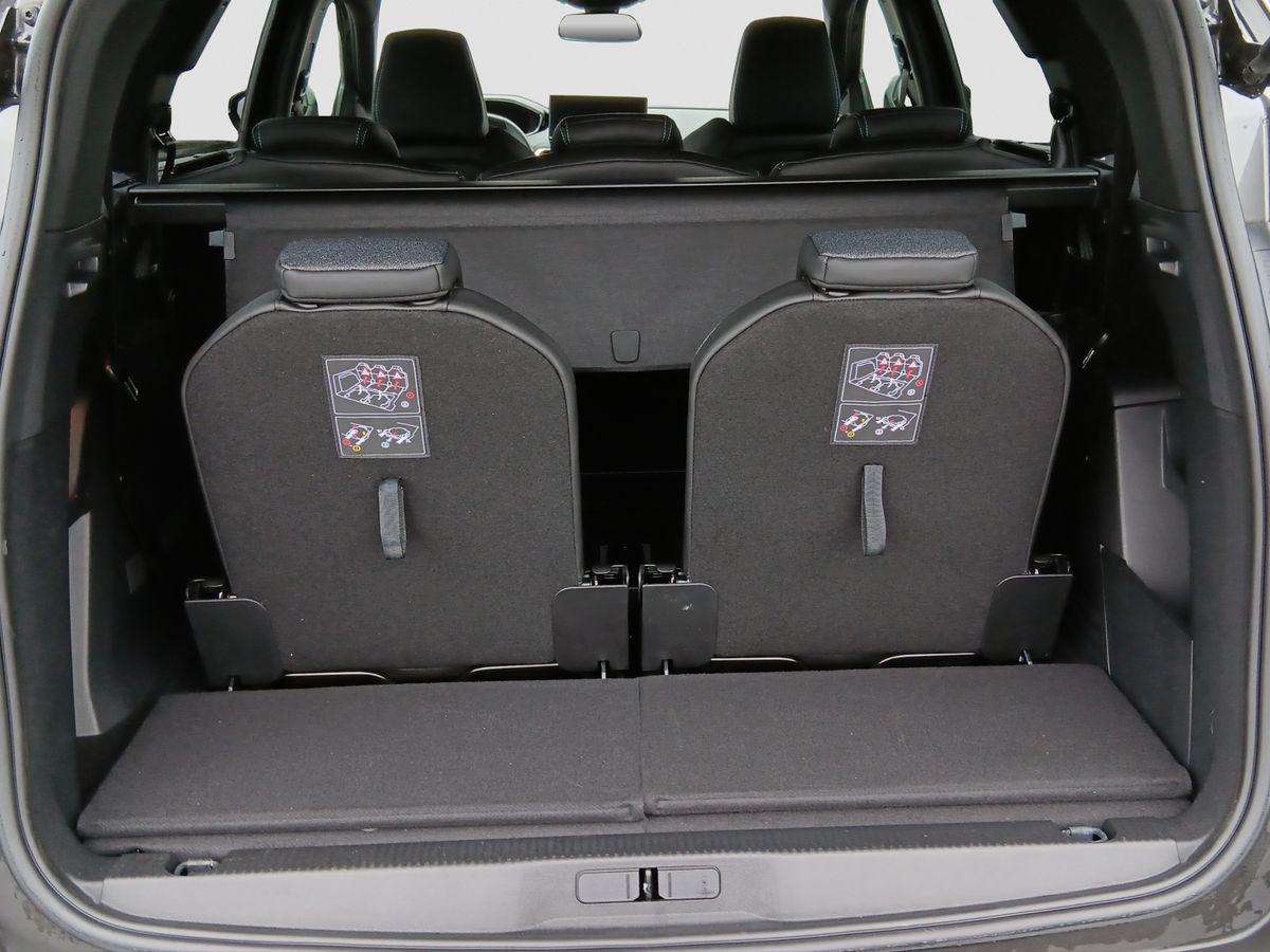 Fahrzeugbild eines Peugeot 5008