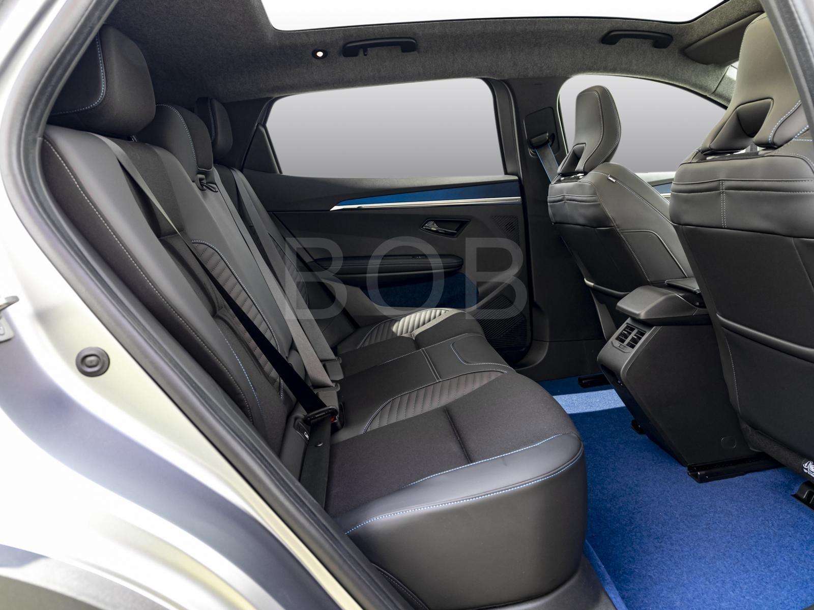 Fahrzeugbild eines Renault Scenic E-TECH