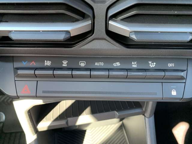 Fahrzeugbild eines Dacia Duster