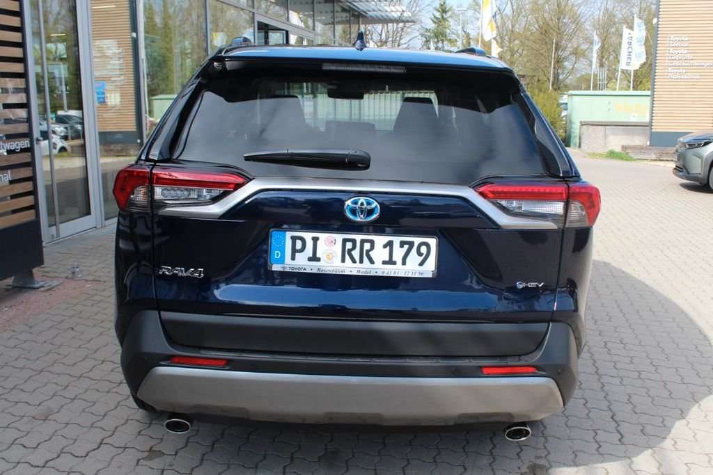 Fahrzeugbild eines Toyota RAV4