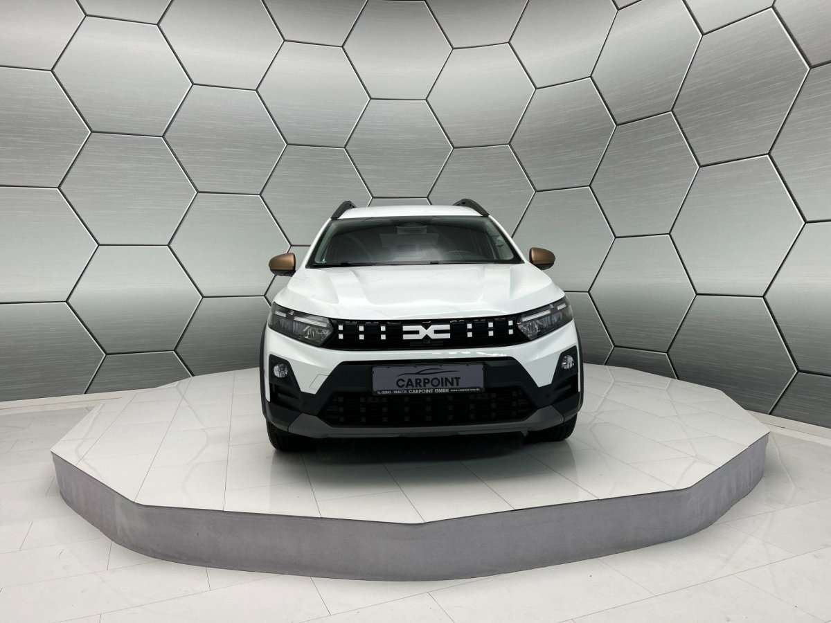 Fahrzeugbild eines Dacia Jogger