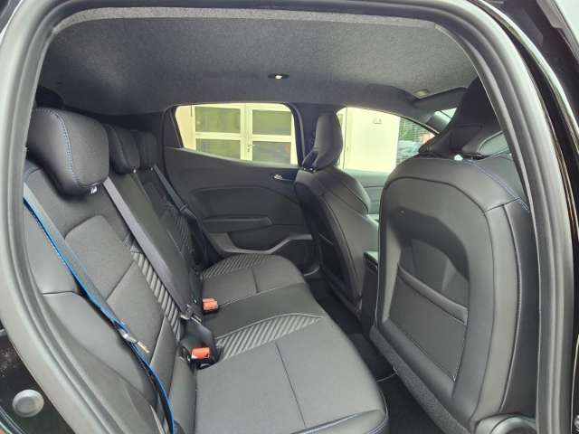 Fahrzeugbild eines Renault Clio