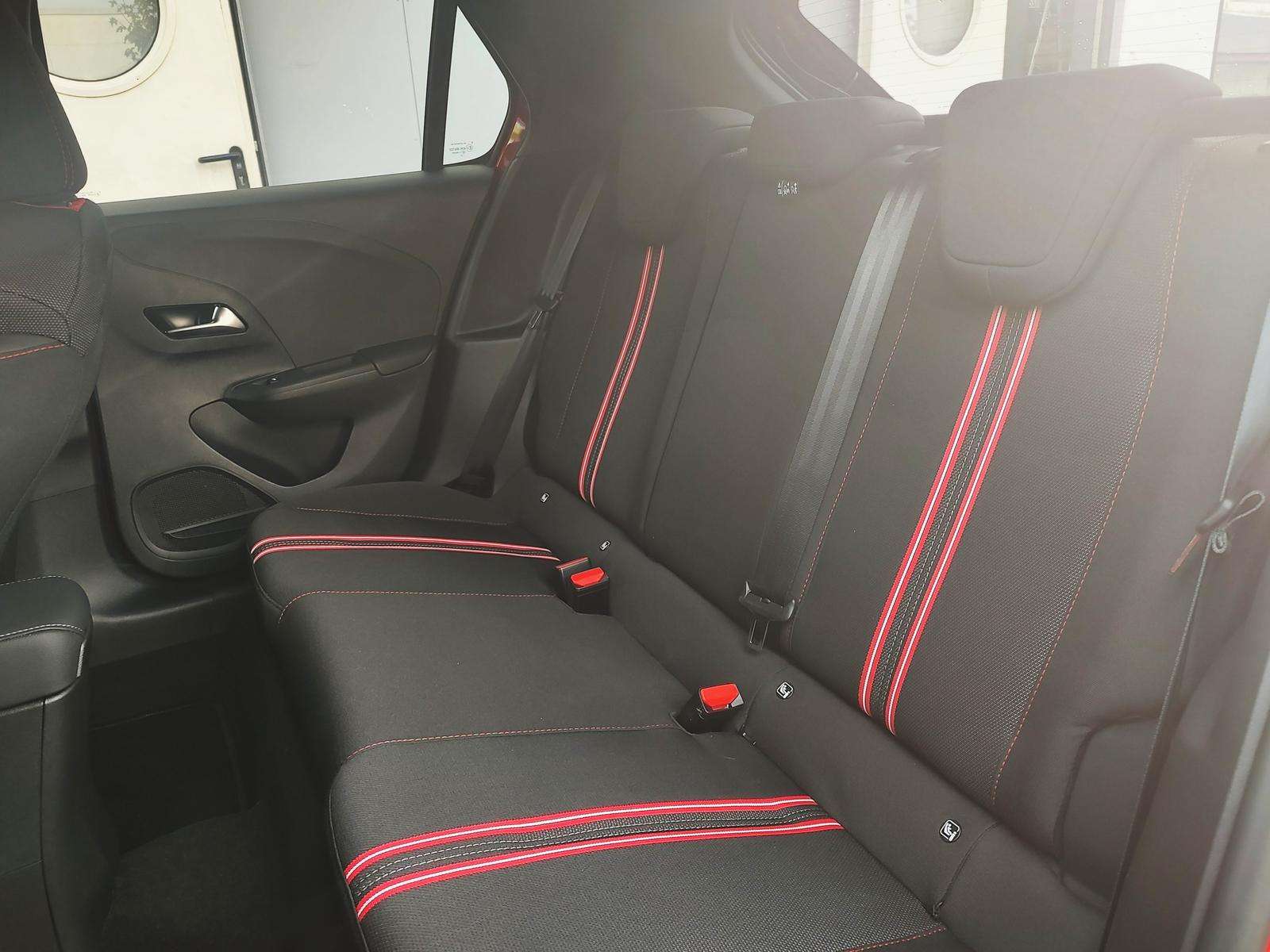 Fahrzeugbild eines Opel Corsa