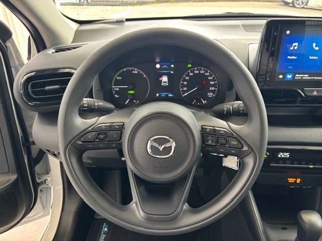 Fahrzeugbild eines Mazda Mazda2 Hybrid