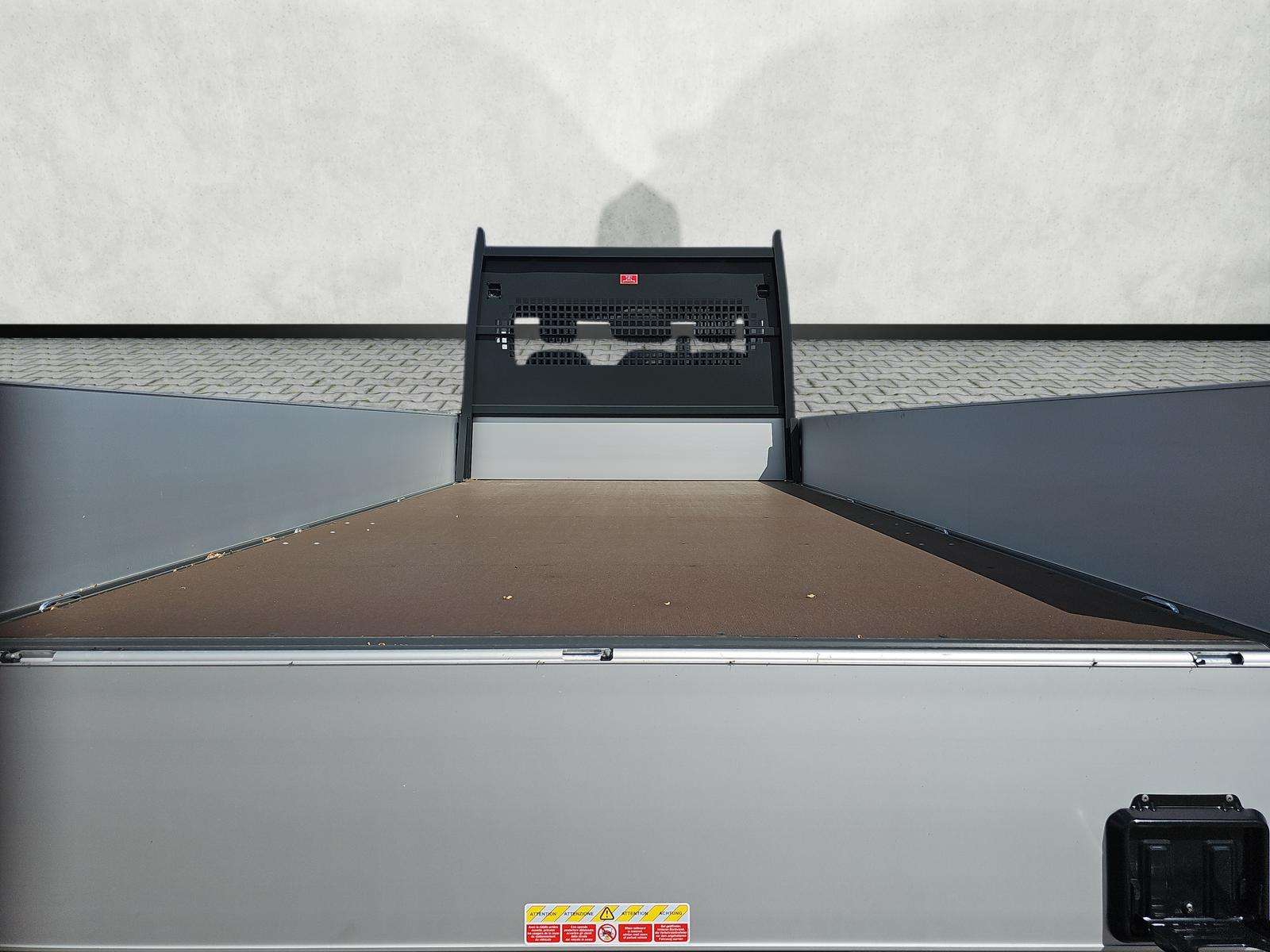 Fahrzeugbild eines Opel Movano