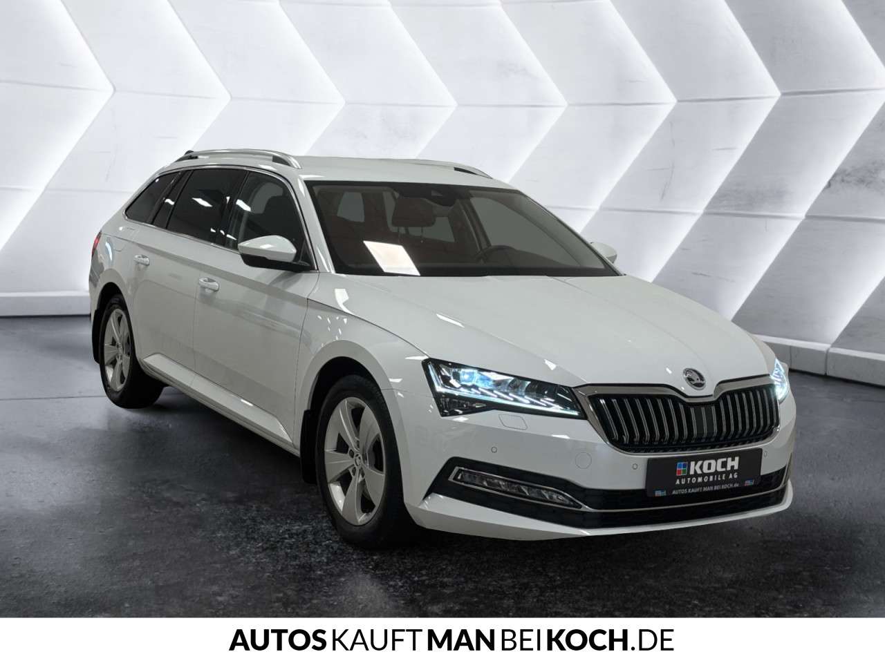 Fahrzeugbild eines Skoda Superb