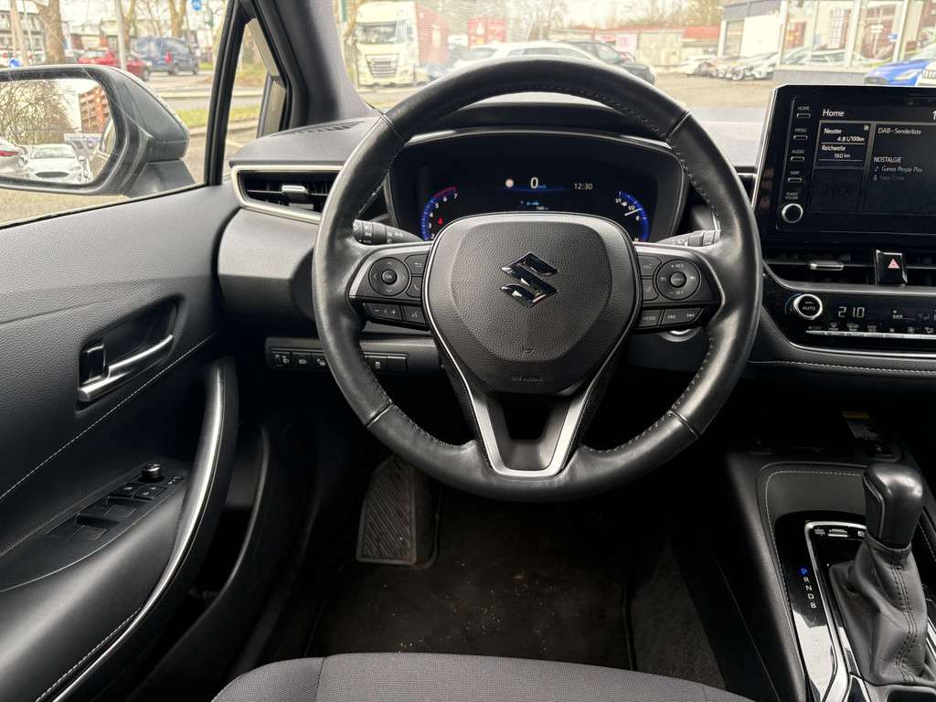 Fahrzeugbild eines Suzuki Swace