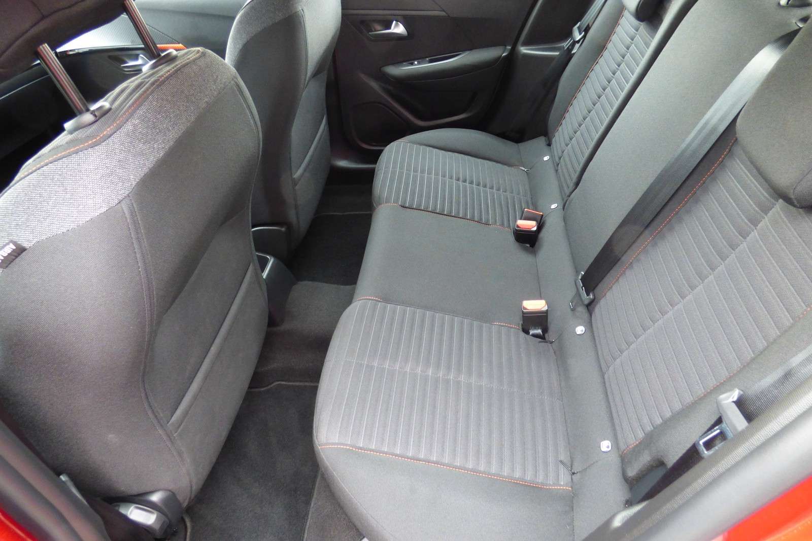 Fahrzeugbild eines Peugeot 208