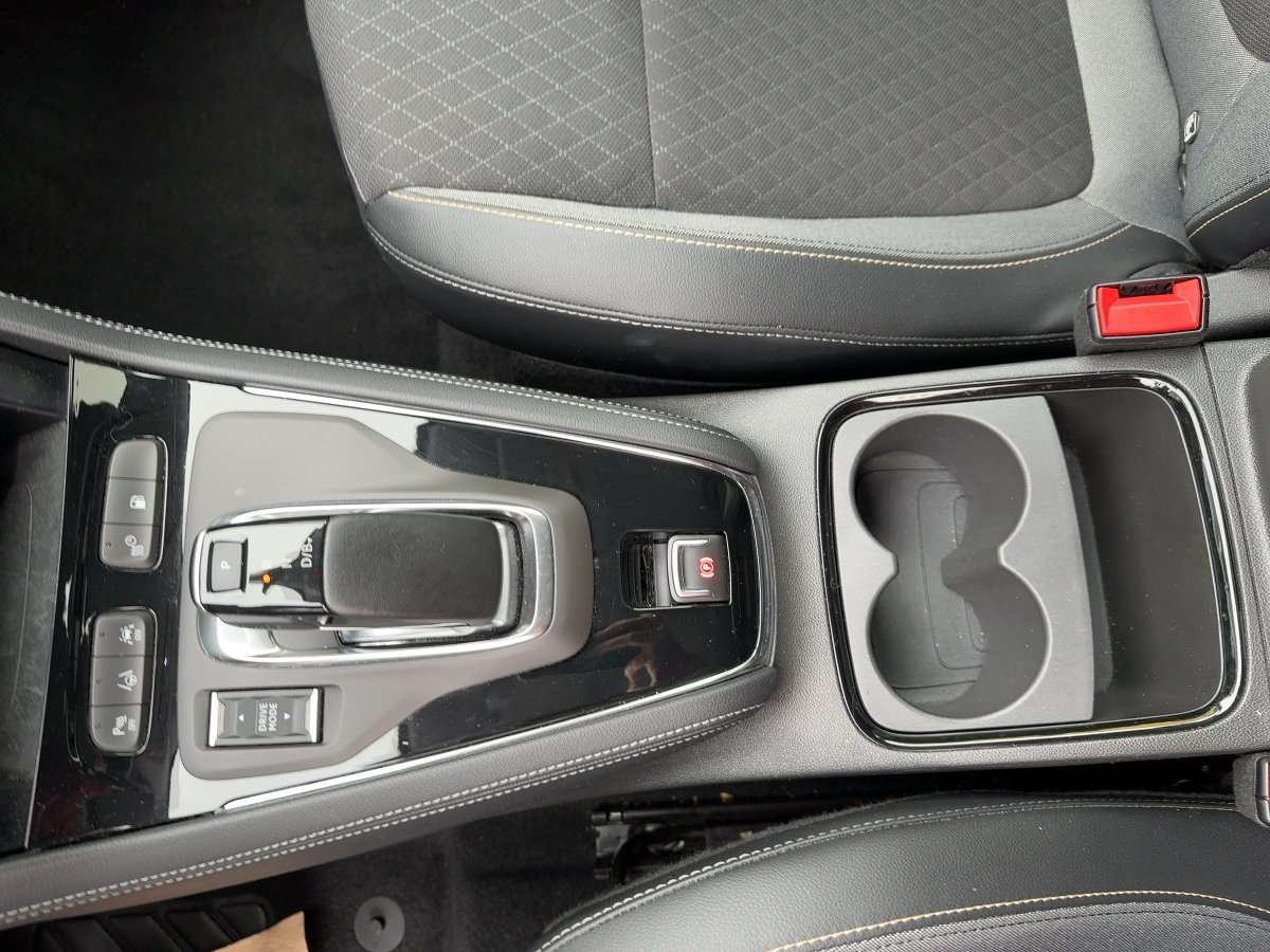 Fahrzeugbild eines Opel Grandland X