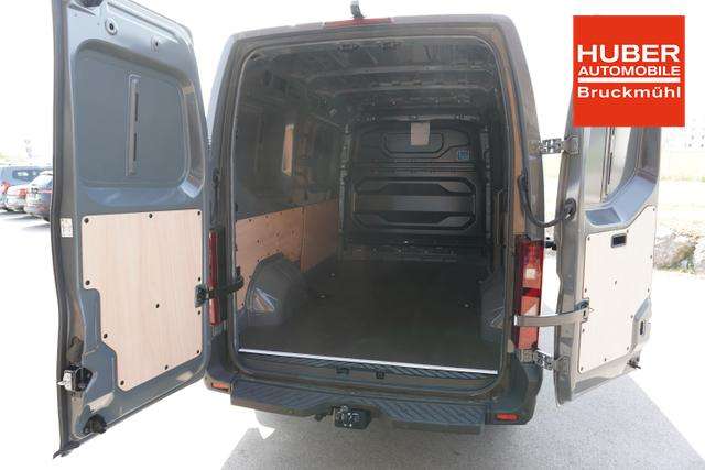 Fahrzeugbild eines Renault Master