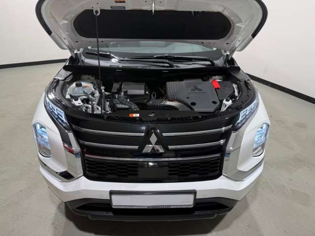 Fahrzeugbild eines Mitsubishi Outlander