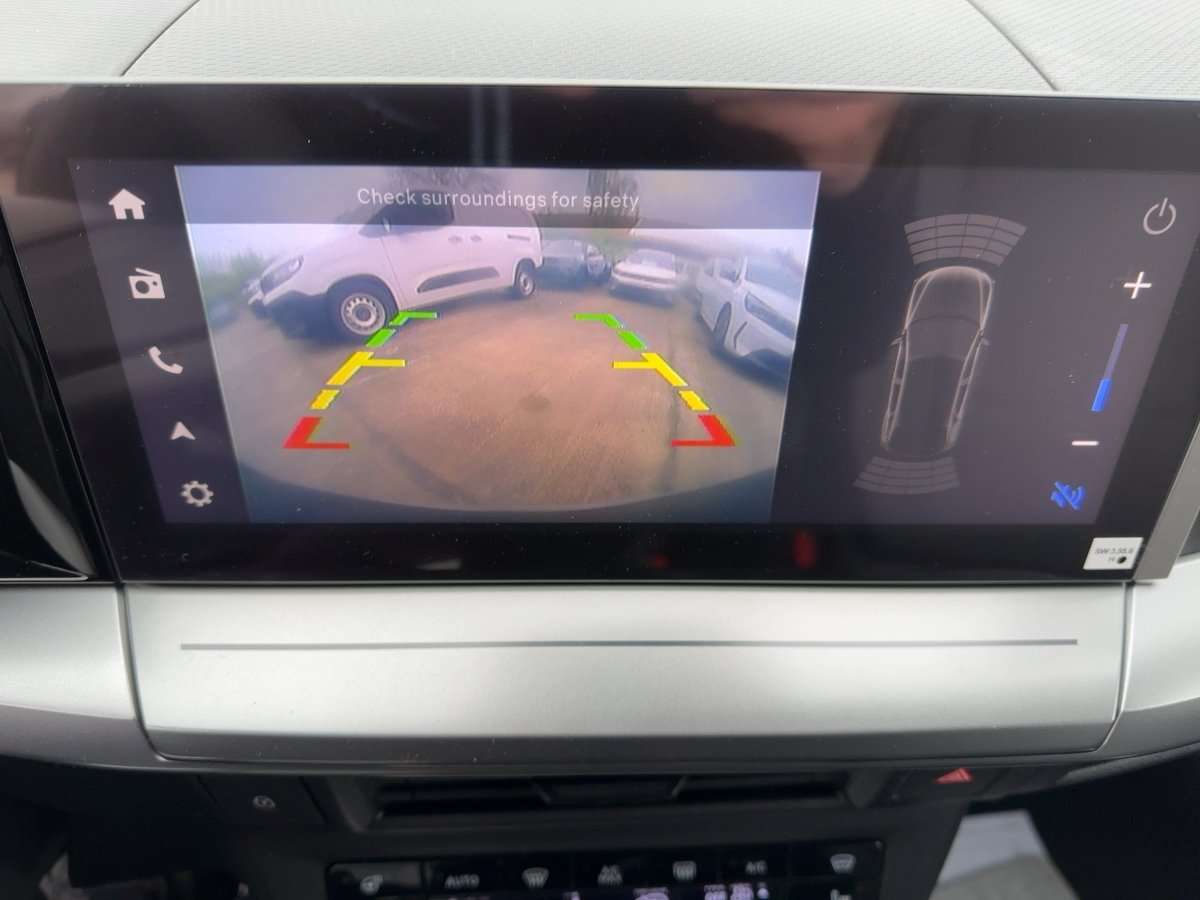 Fahrzeugbild eines Opel Frontera