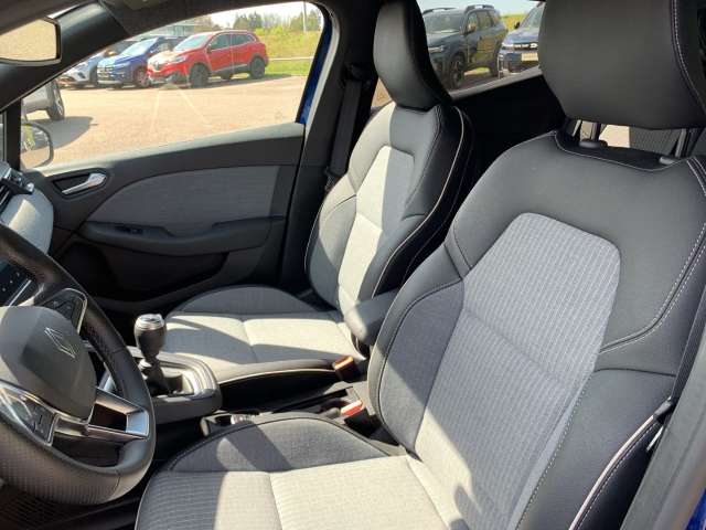 Fahrzeugbild eines Renault Clio