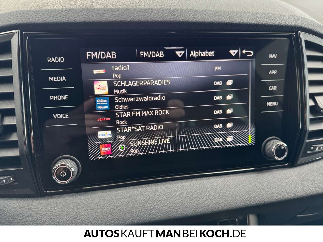 Fahrzeugbild eines Skoda Karoq