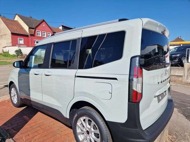 Fahrzeugbild eines Ford Tourneo Courier