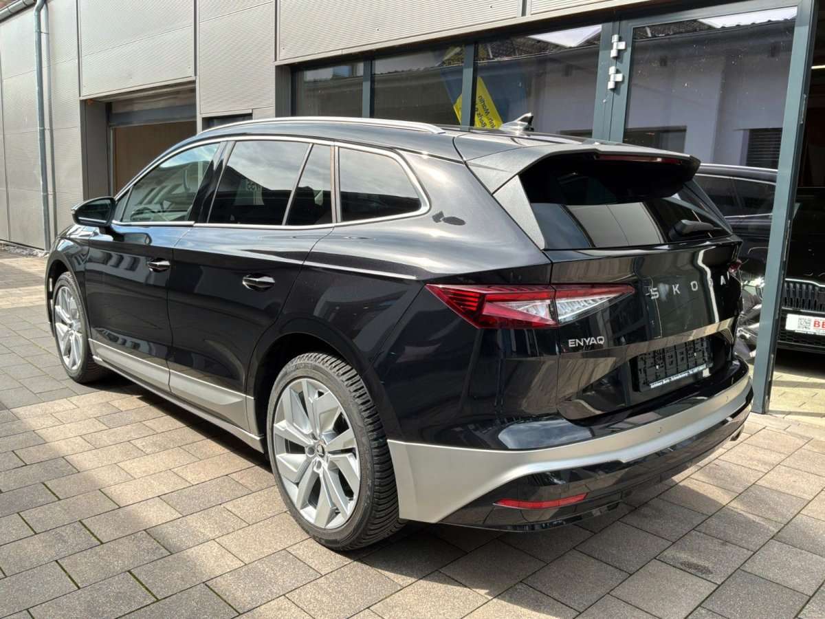 Fahrzeugbild eines Skoda ENYAQ