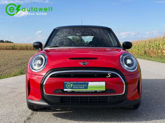 Fahrzeugbild eines MINI COOPER