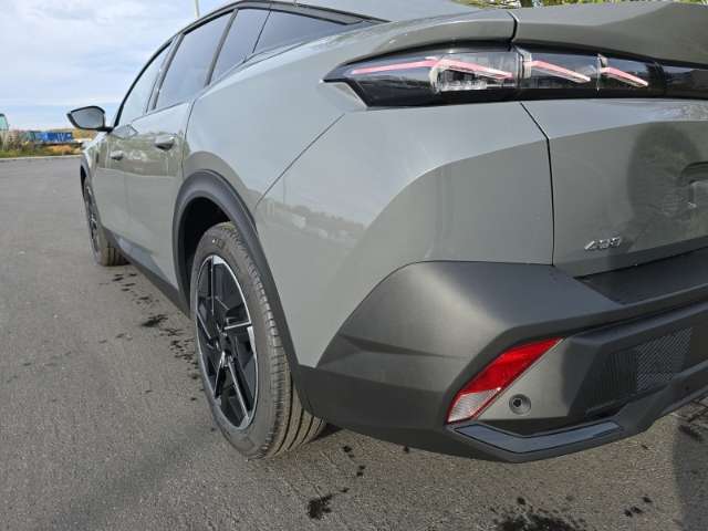 Fahrzeugbild eines Peugeot 408
