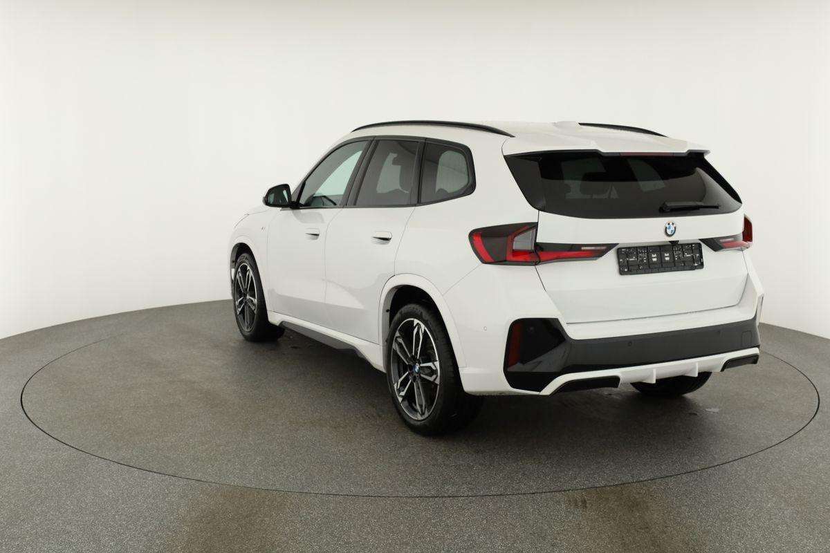Fahrzeugbild eines BMW X1