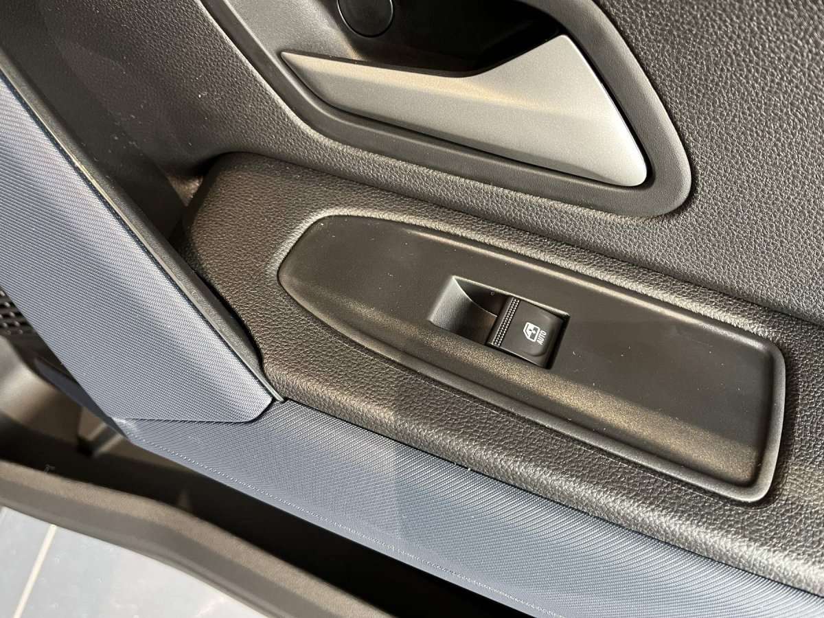 Fahrzeugbild eines Dacia Duster