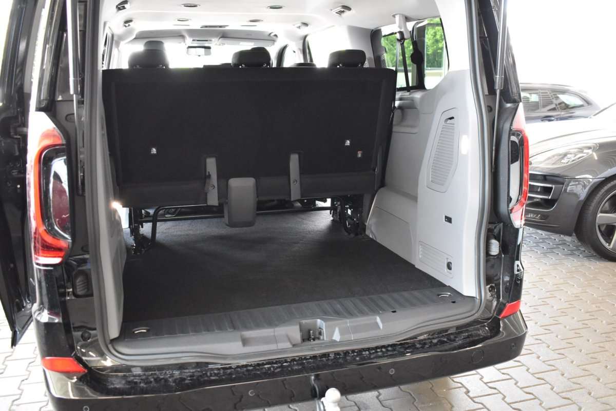 Fahrzeugbild eines Volkswagen Caravelle