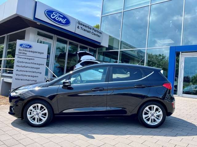 Fahrzeugbild eines Ford Fiesta