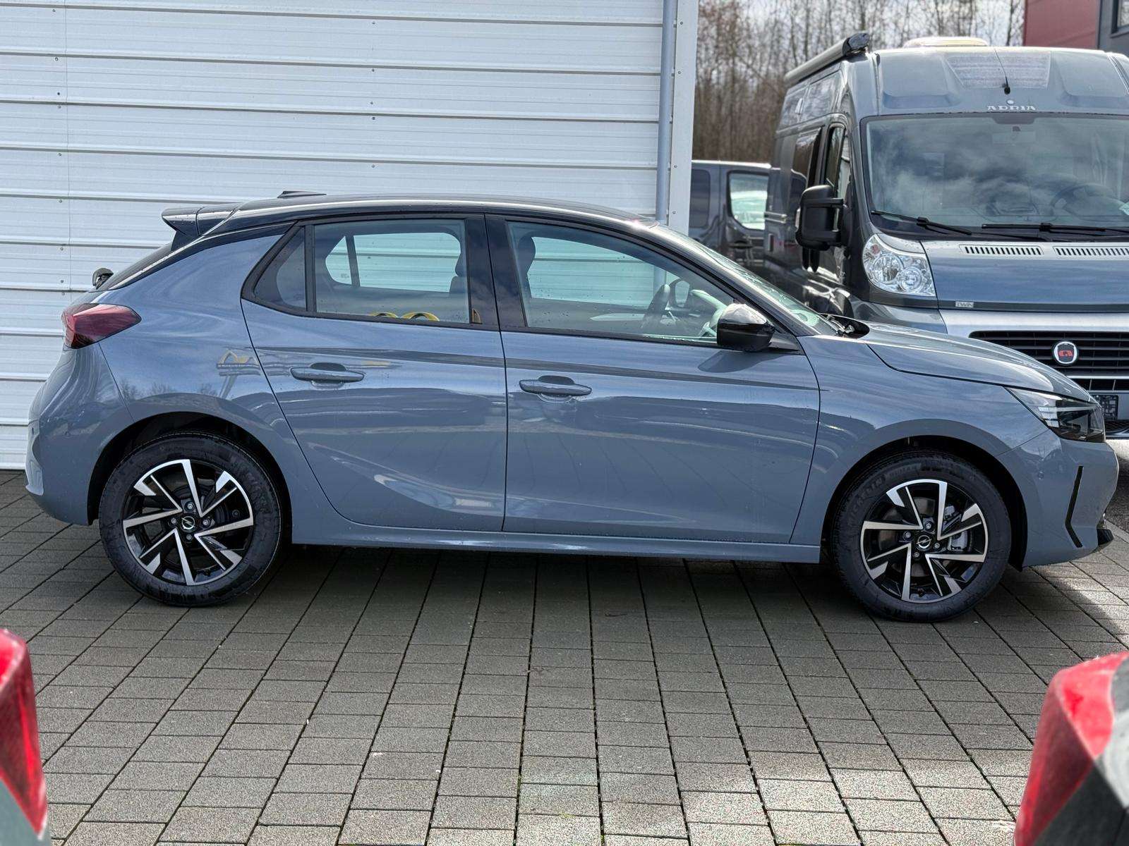 Fahrzeugbild eines Opel Corsa