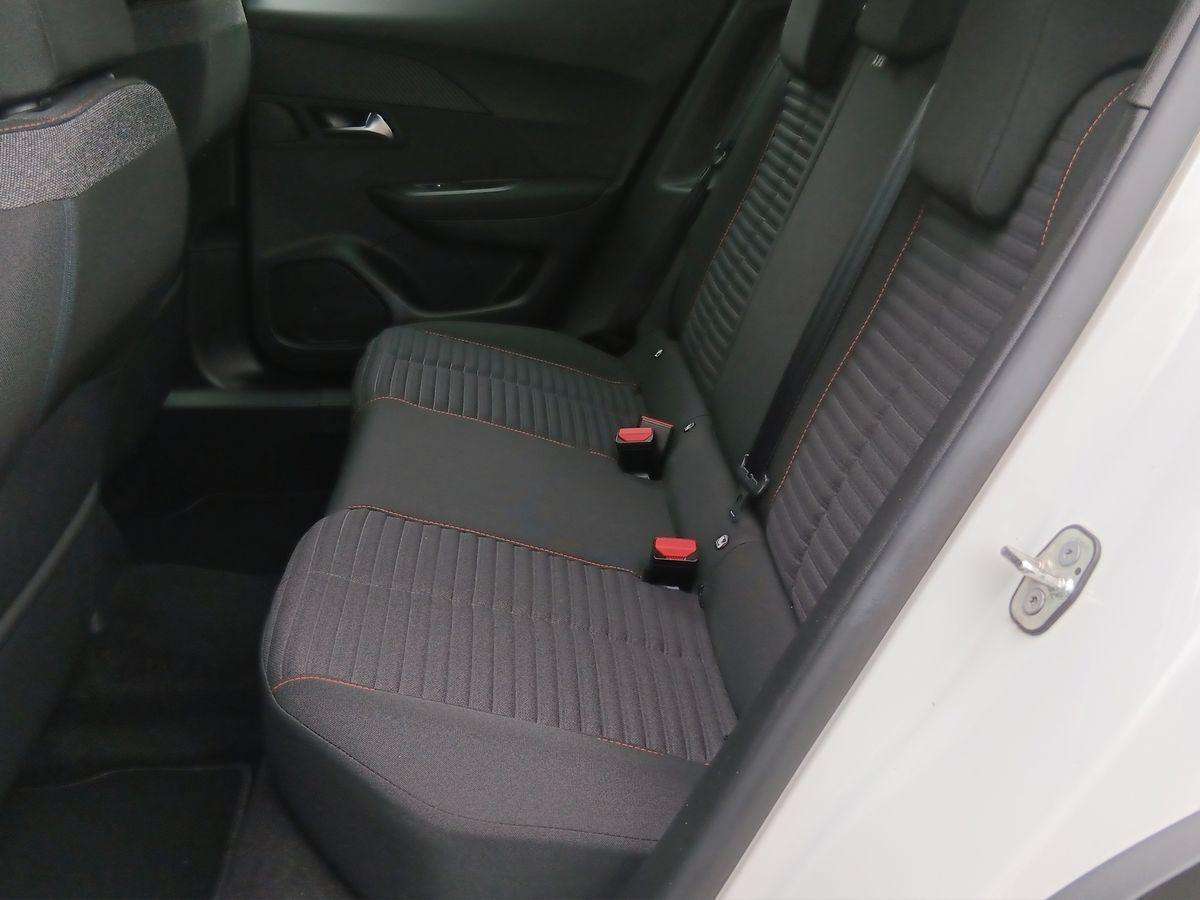 Fahrzeugbild eines Peugeot 2008