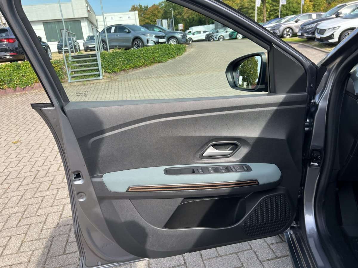 Fahrzeugbild eines Dacia Sandero