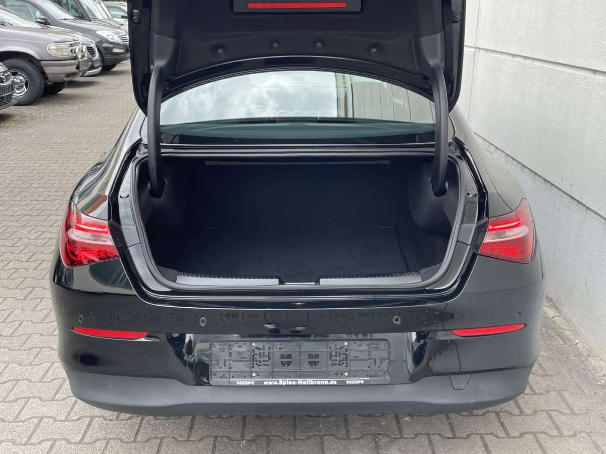 Fahrzeugbild eines Mercedes-Benz CLA