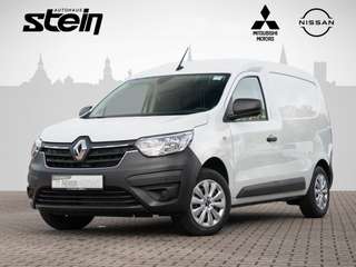 Schräge Frontansicht auf einen Renault Express , freigestellt