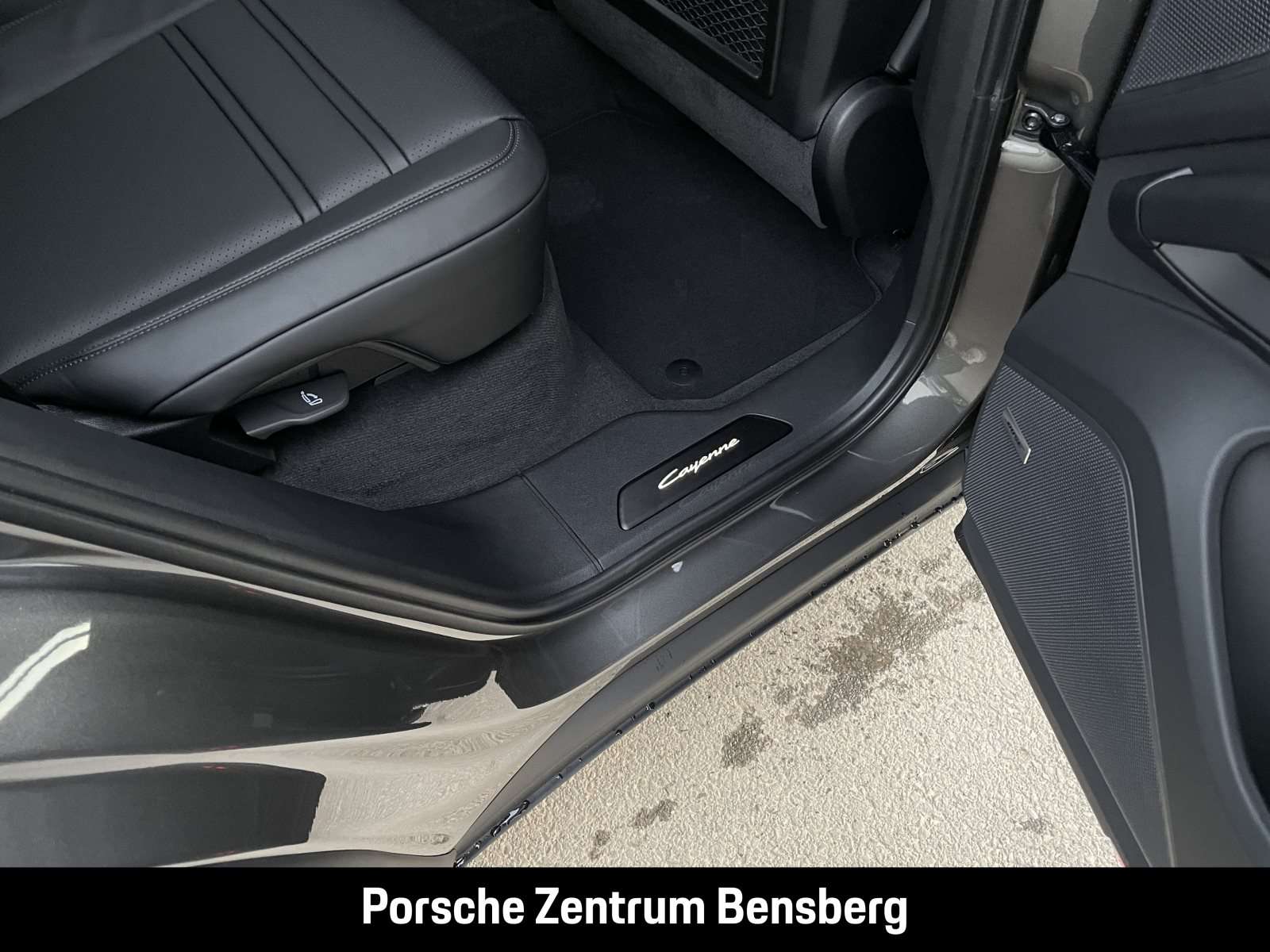 Fahrzeugbild eines Porsche Cayenne