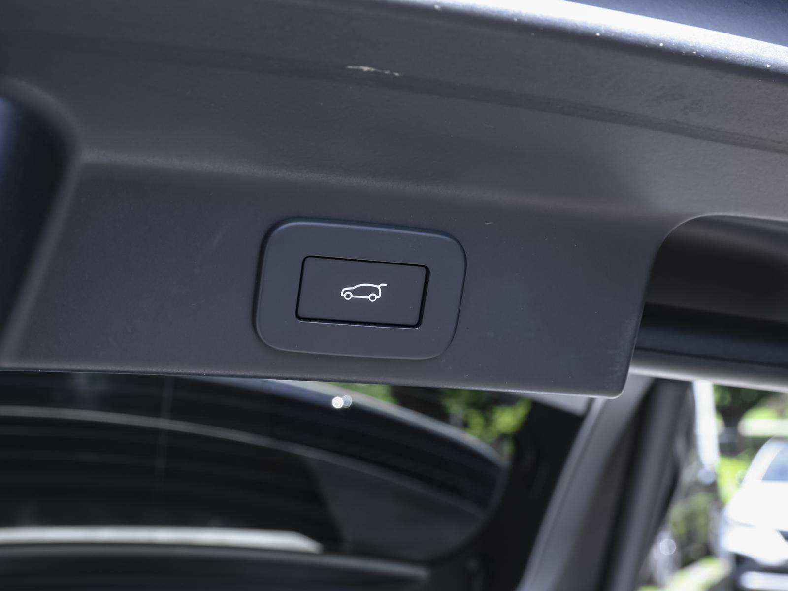 Fahrzeugbild eines Jaguar F-PACE