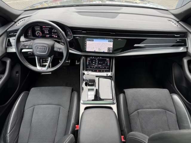 Fahrzeugbild eines Audi Q8