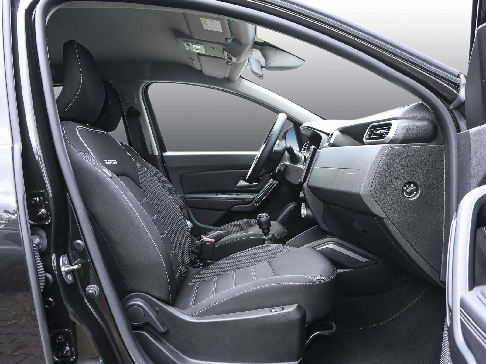 Fahrzeugbild eines Dacia Duster